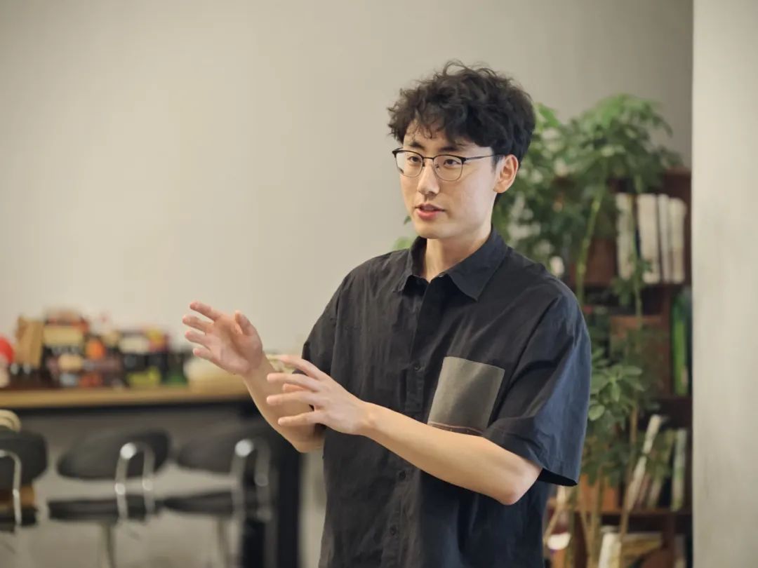 主题分享《设计破浪:企业出海中的视觉全球化实践》